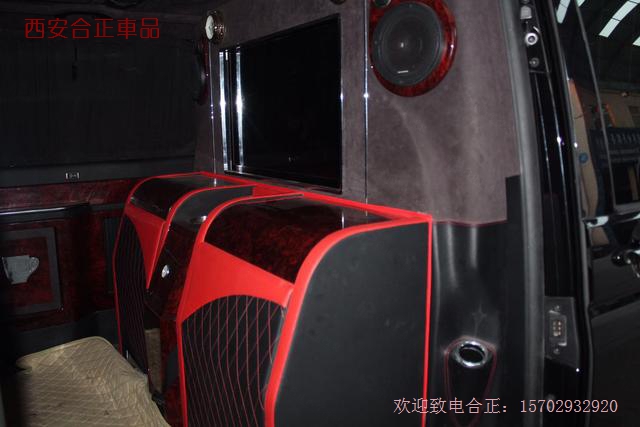 大众凯路威内饰改装 (8).jpg