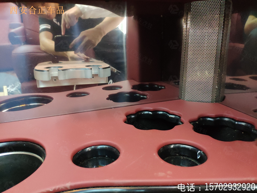 悍马H2内饰改装
