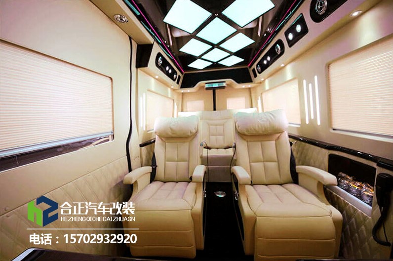 奔驰V260改装3.jpg