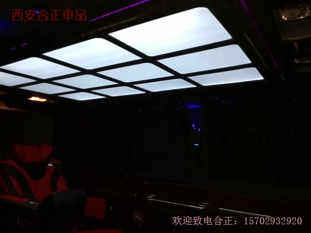大众凯路威内饰改装 (13).jpg