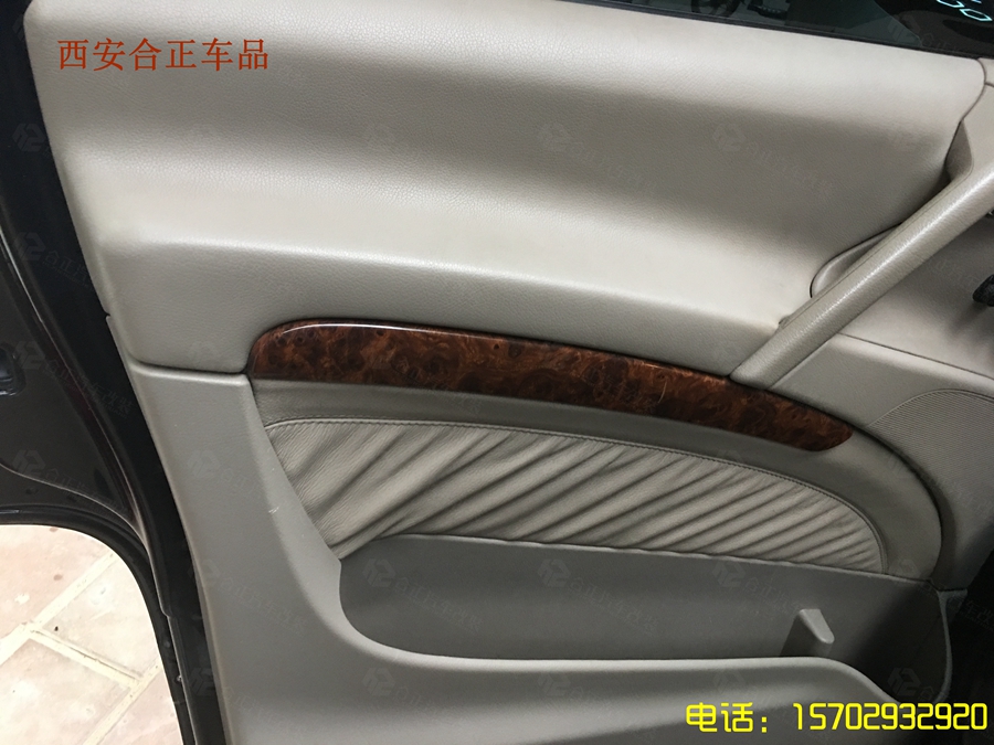奔驰唯雅诺内饰改装