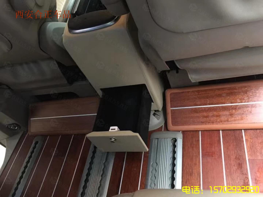 奔驰唯雅诺内饰改装