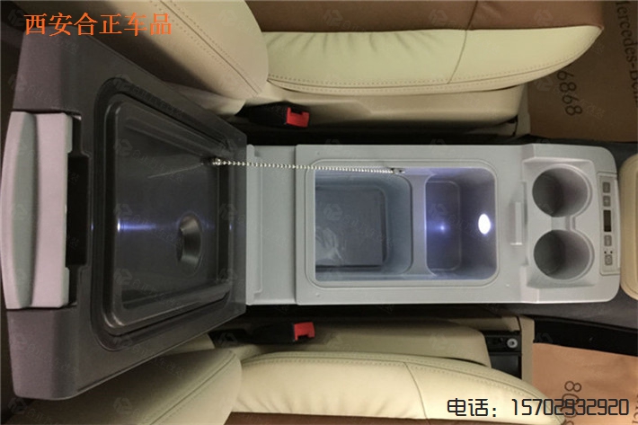 奔驰威霆改装移动商务车
