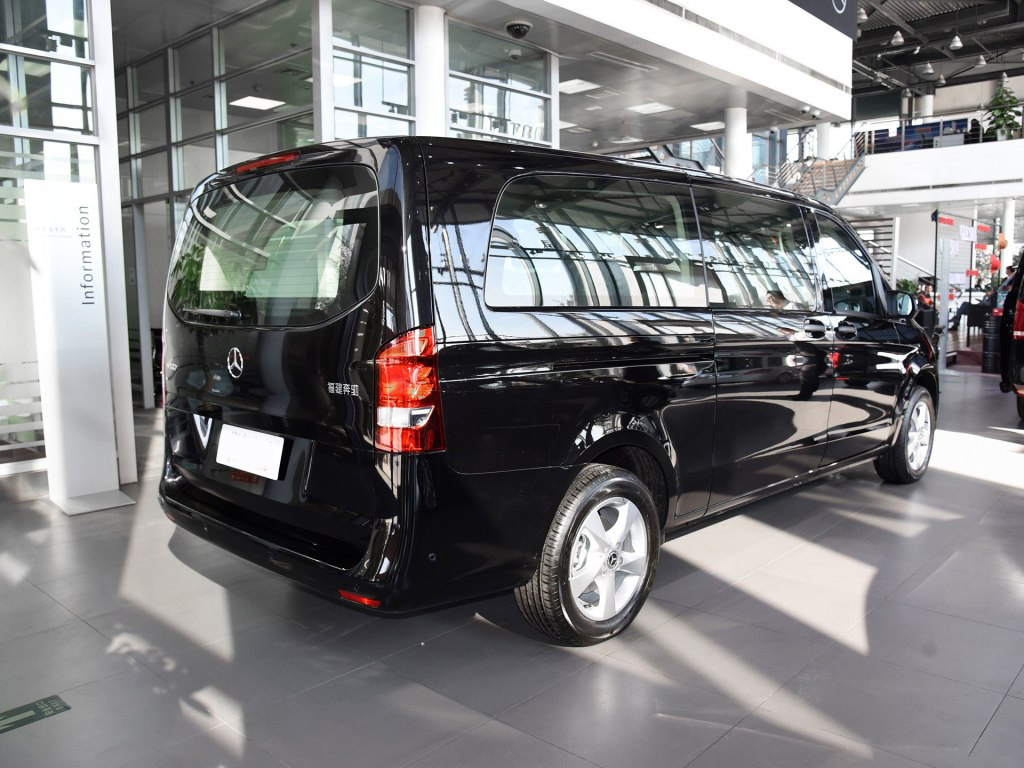 1024x0_1_q87_autohomecar__ChcCQFvgGryAEJ3JAAgTucFM-yo514.jpg