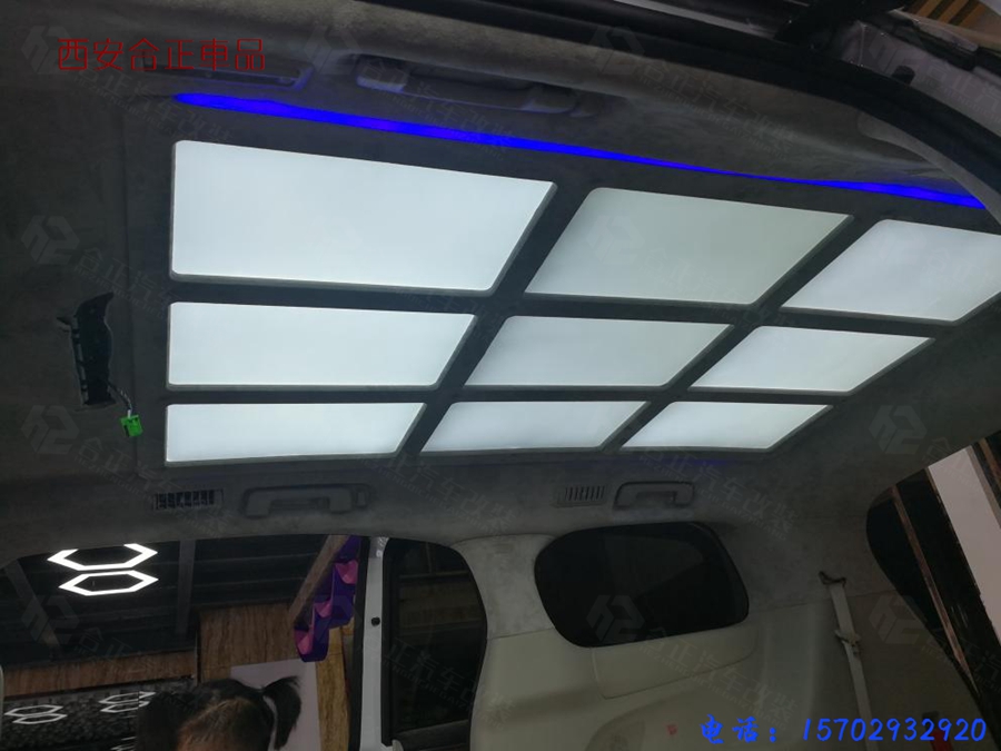 别克gl8九宫格顶+氛围灯 (2).jpg