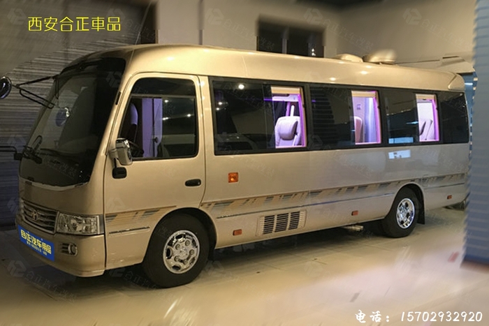 考斯特内饰改装 (9).jpg