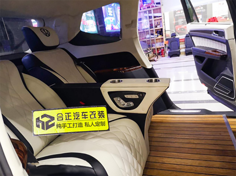 大众商务车迈特威凯路威33.png